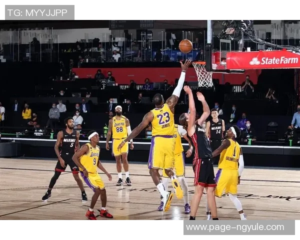 2020年10月1日湖人与热火精彩对决回放全程回顾与赛后分析