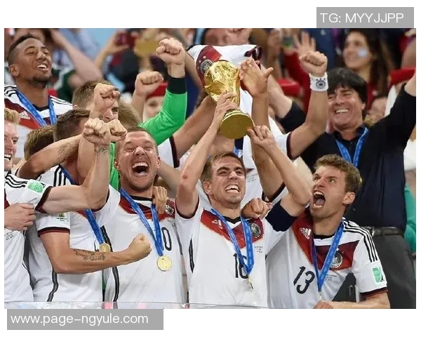 印尼U22与泰国队激战在即谁将赢得东南亚青年足球赛的荣耀