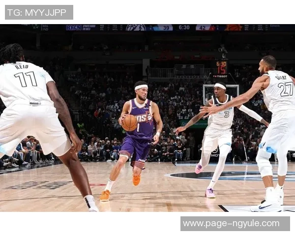 德文布克如何在NBA赛场上展现个人魅力与团队精神 德文布克如何在NBA赛场上展现个人魅力与团队精神